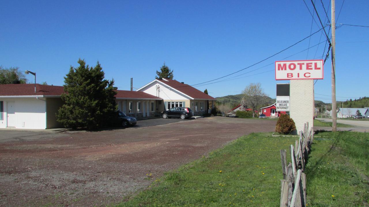 Motel Du Le Bic Exterior foto